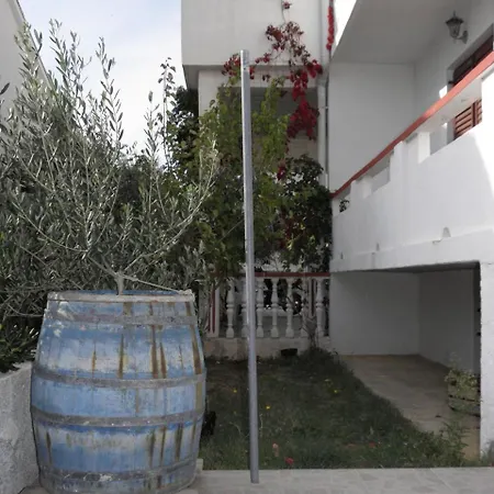 Pere Appartement